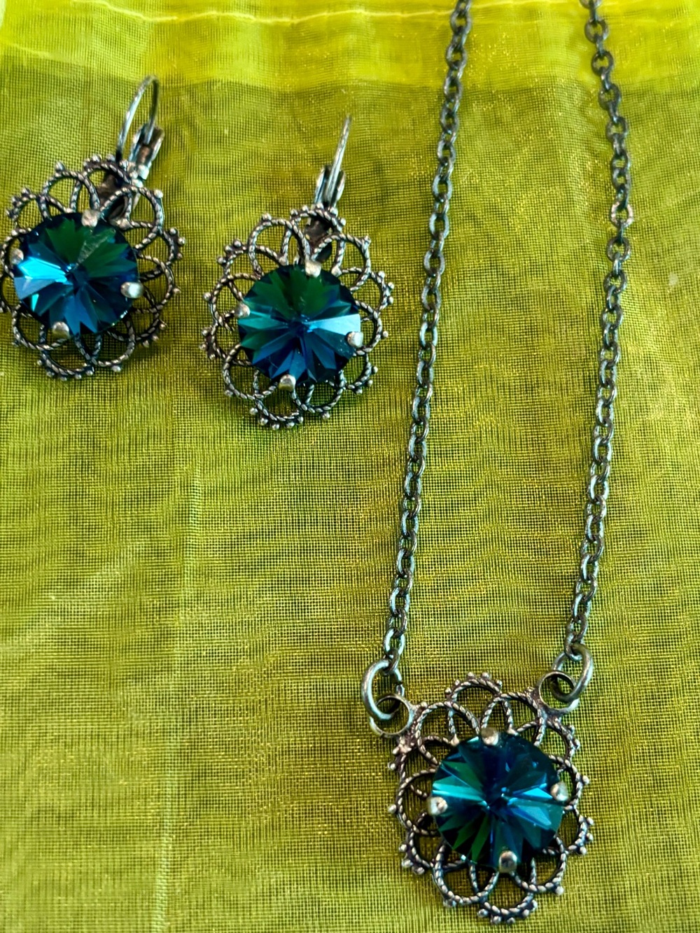 Montana Blue Crystal Filigree Necklace & Earring Set